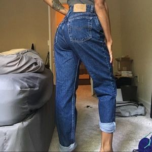Vintage Levi’s 512 Mom Jeans Made in USA
